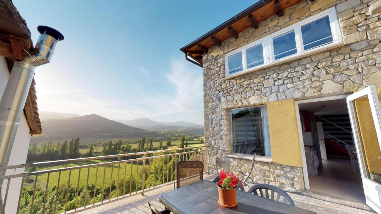 Casa Rural La Abadia-Apartamentos Graus Exterior photo